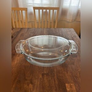 Vintage Pyrex Glass Oval Baking Dish with Lid